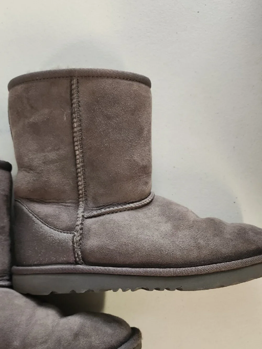 UGG classic short